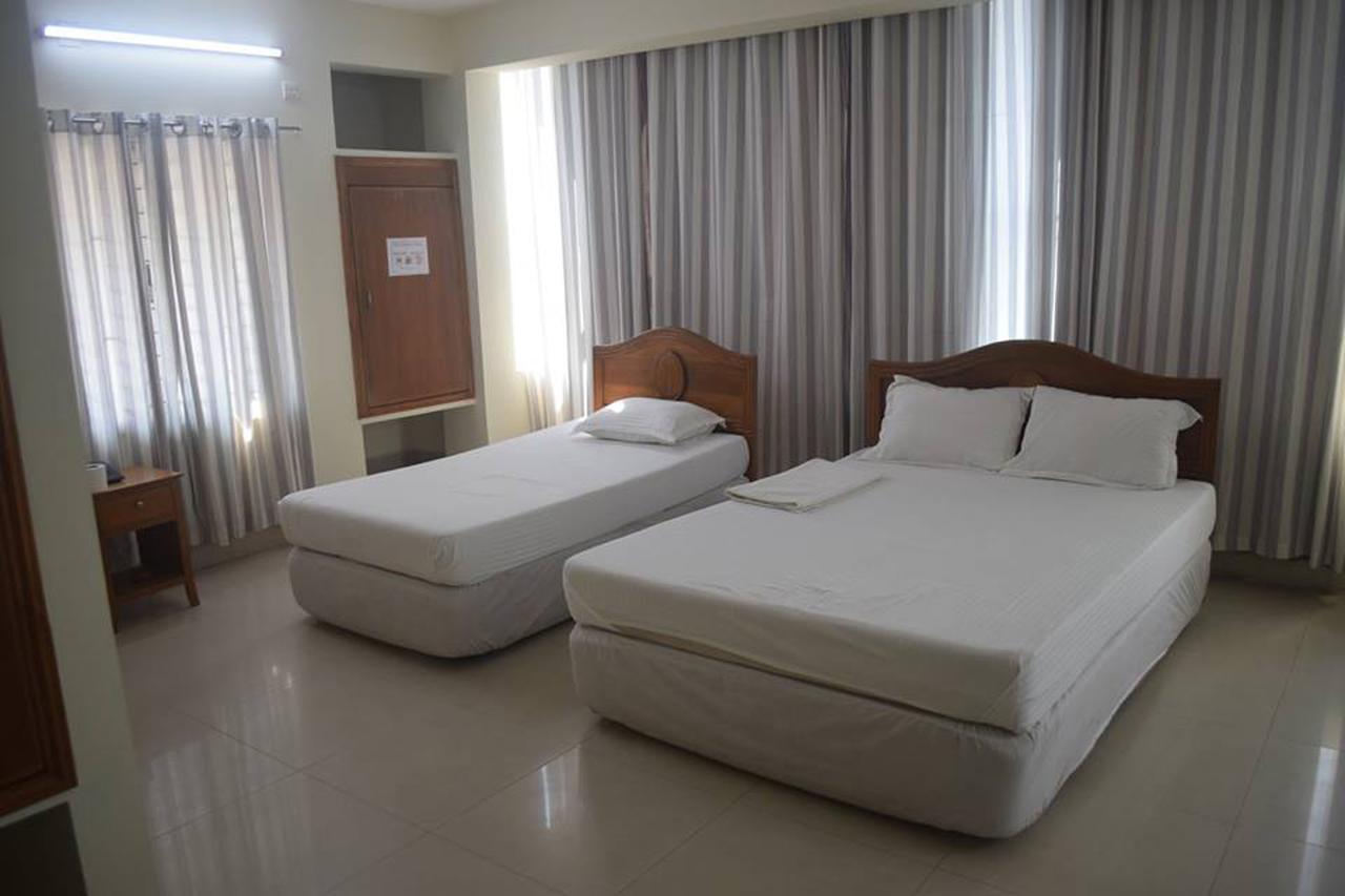 Hotel Marine Plaza Кокс Базар Екстериор снимка